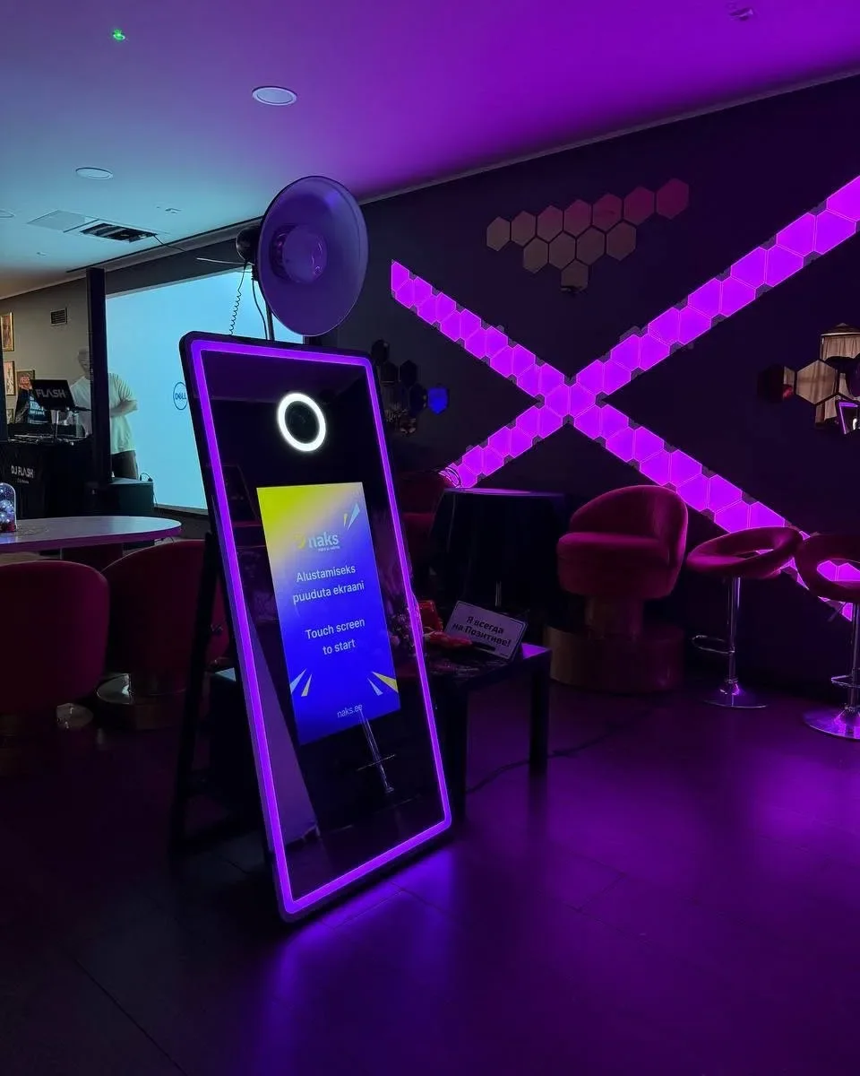 Naks magic mirror at a marketing event